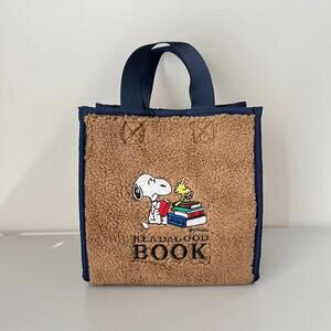 Cubic x Peabuts Characters Snoopy Fluffy Tote NEW